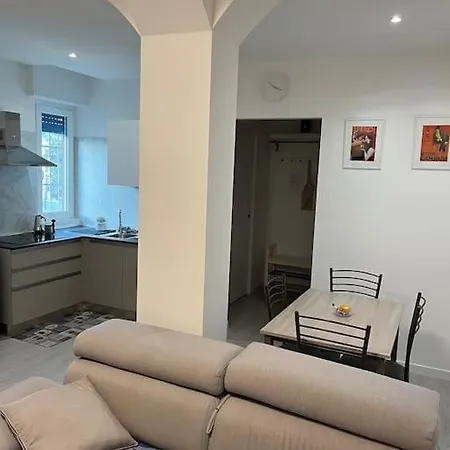 Bilocale Metro 4 - Linate Airport E Duomo 10 Min Apartment Milan Exterior photo